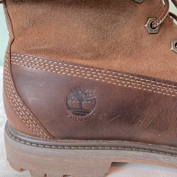 Timberland Women’s Jayne Waterproof Faux Teddy Fleece Ankle Boots. - Picture 7 of 13